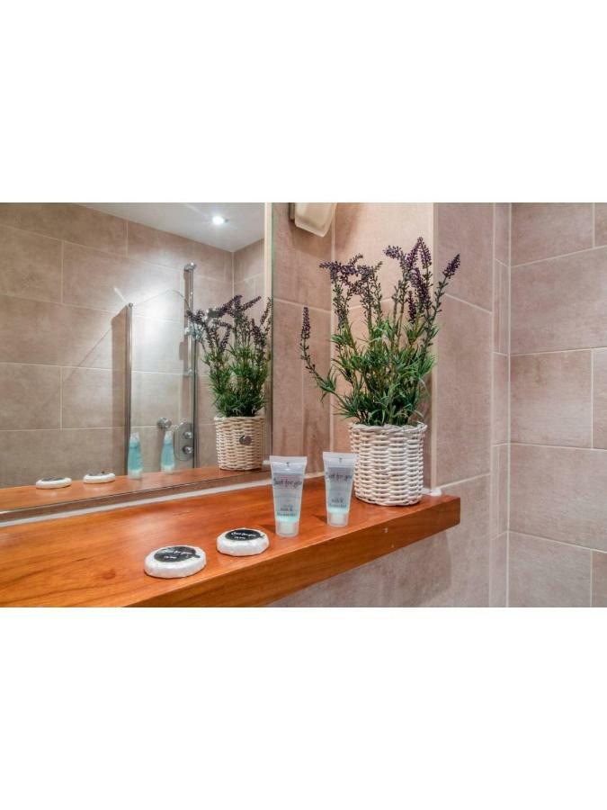Central And Stylish One Bedroom Apartment EDI Exterior photo